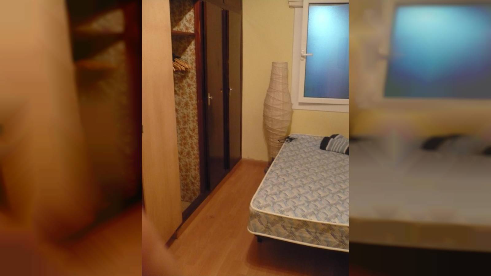 Rooms for rent in a 4 bedroom apartment with balcony (ref: 83321