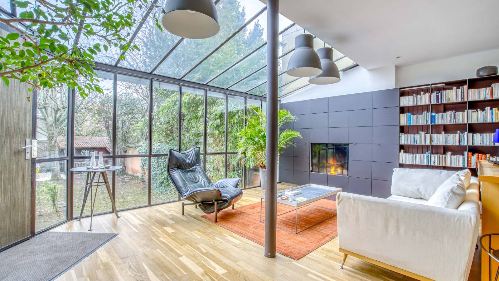 Malakoff�ta kiralık 4 yatak odalı daire Ev Paris