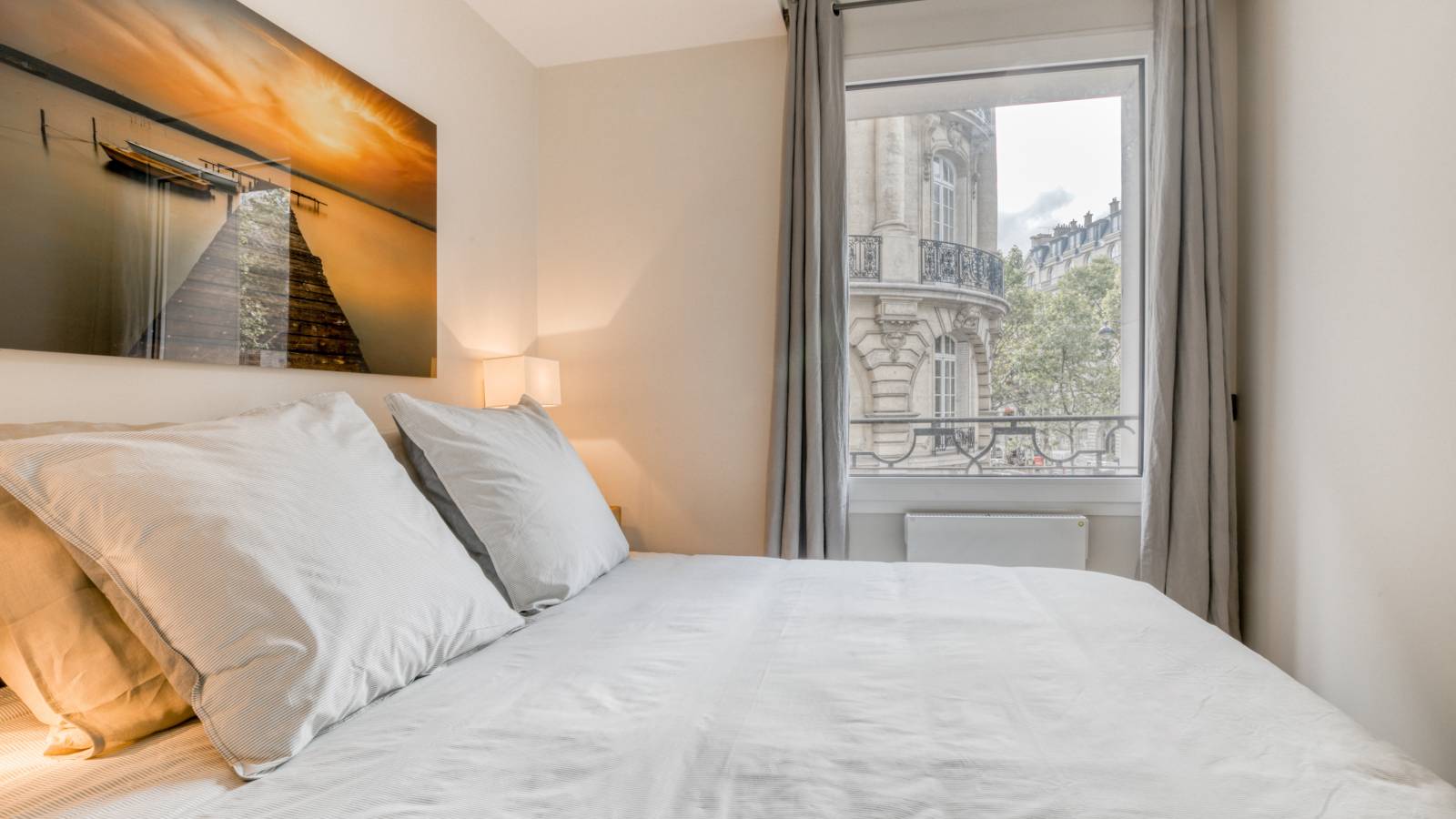Paris 16 Metro yakınındaki Kiralık güzel 2 yatak odalı daire Ev Paris