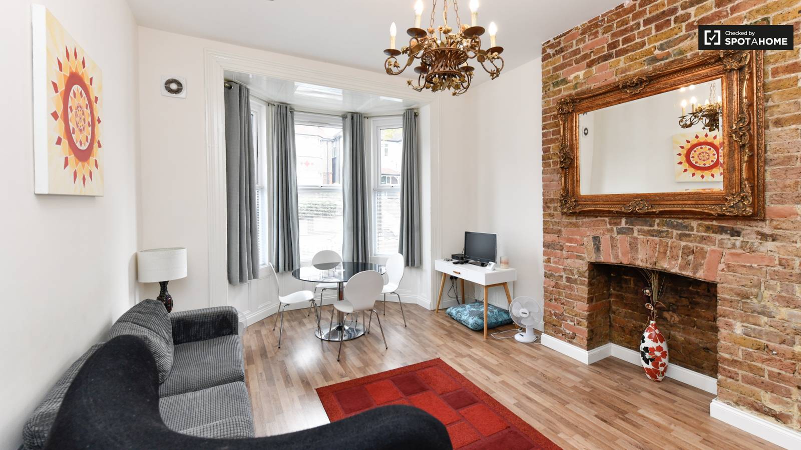 Stylish 2 bedroom Apartment To Rent In Lewisham London ref 254170 Spotahome