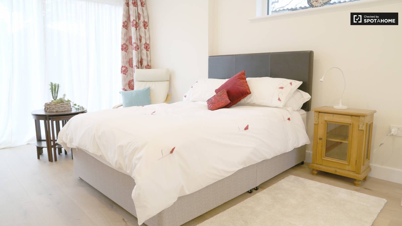 Sunny studio apartment for rent in Rathgar, Dublin (ref 278719