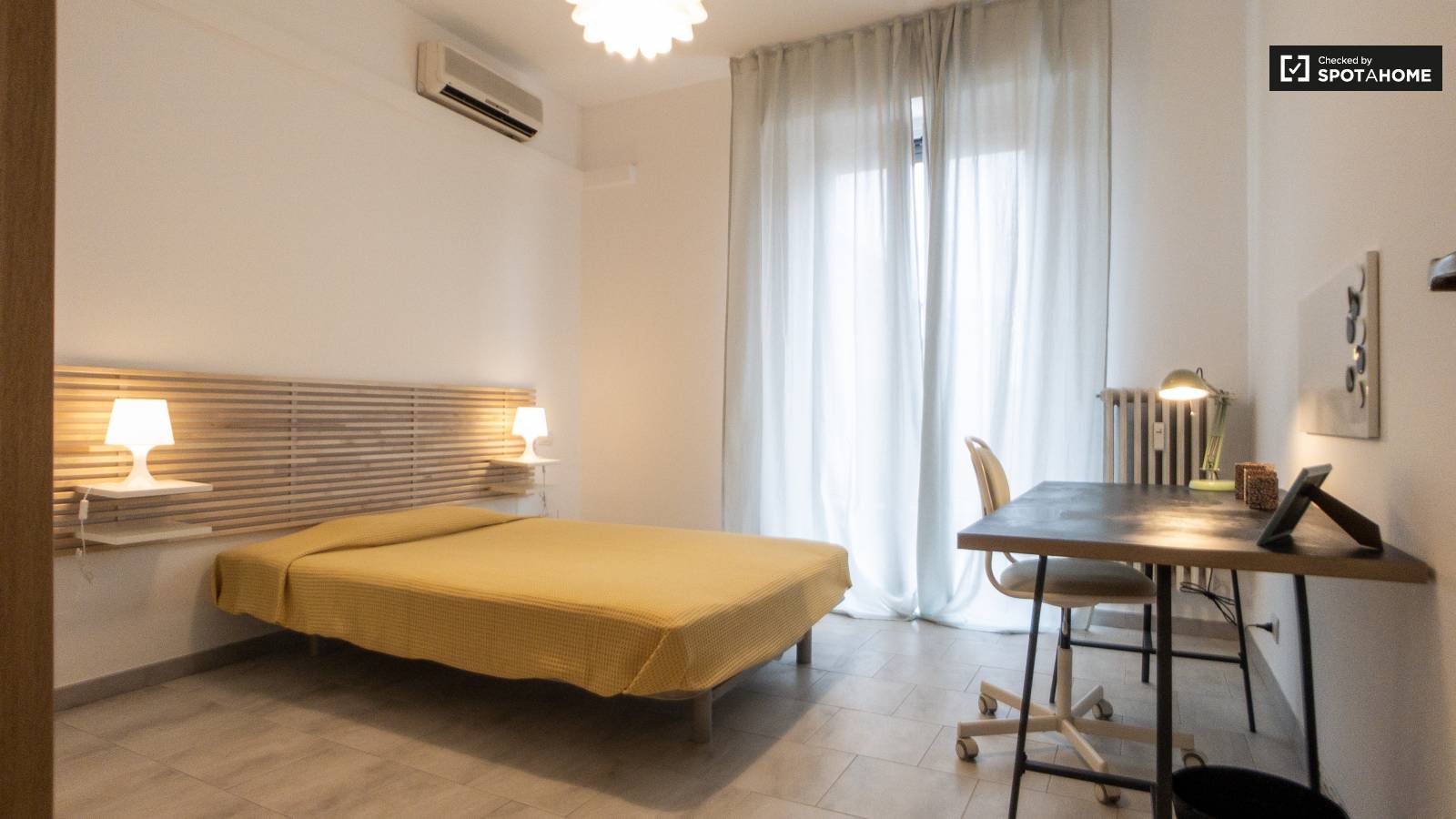 Room for rent in apartment with 2 bedrooms in Bovisa, Milan (ref