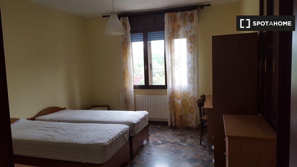 Room in shared apartment in Padua (ref 532590) Spotahome