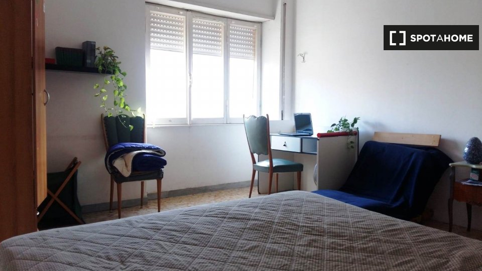 Cozy room in apartment in Rome (ref 164685) Spotahome