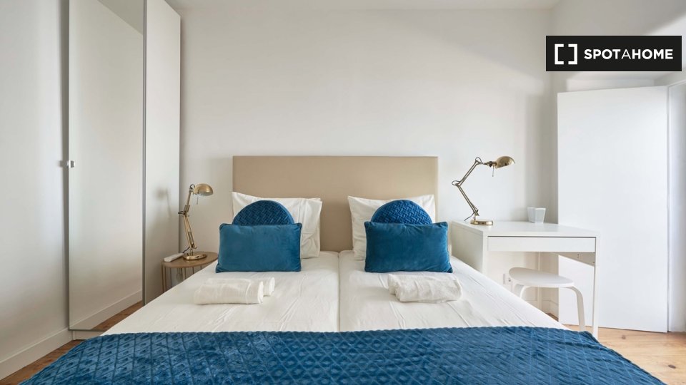 2Bedroom Apartment for rent in Chiado, Lisbon (ref 915484) Spotahome