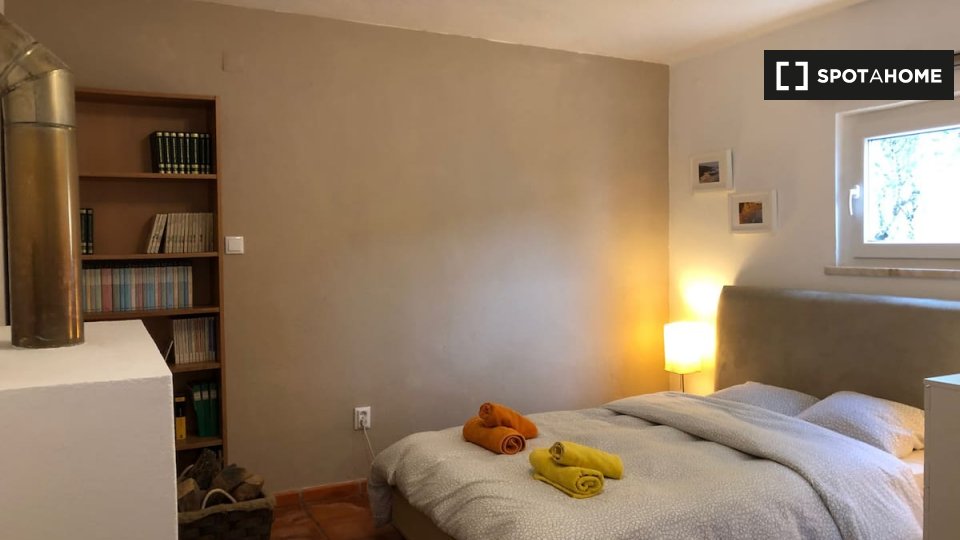 Studio apartment for rent in Sintra (ref 595528) Spotahome