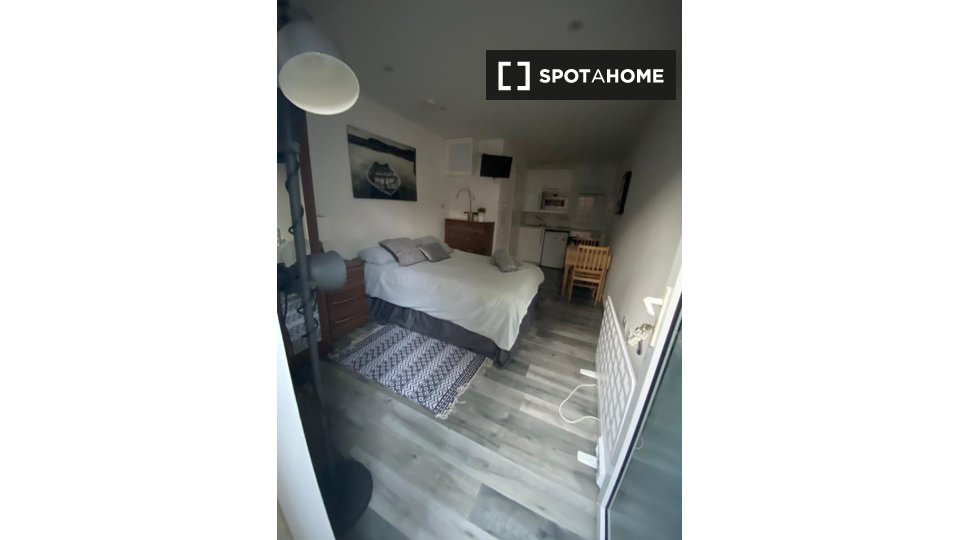 Studio for rent in Kilburn, London (ref 636860) Spotahome