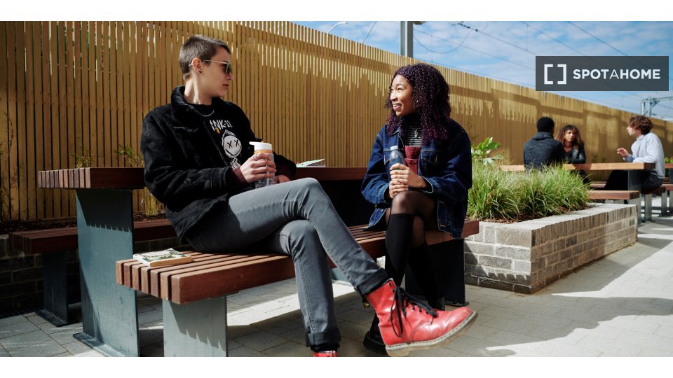 Studio for rent in a student residence in Walthamstow, London (ref