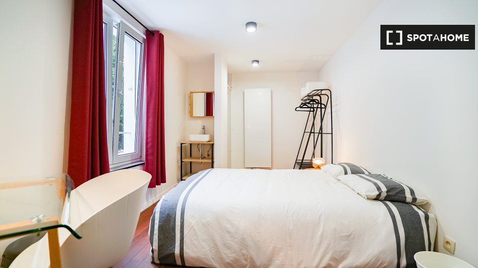 Belle chambre à louer à Ixelles, Bruxelles (ref 325379) Spotahome