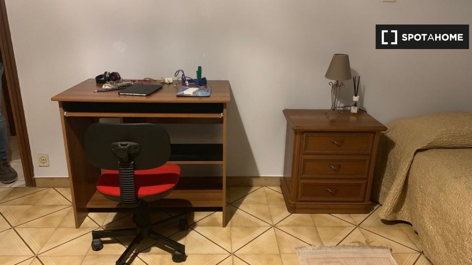 Room for rent in 3bedroom apartment in Turin (ref 543691) Spotahome