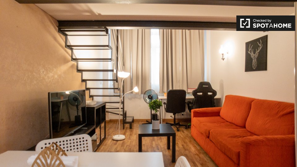 Studio apartment for rent in Ticinese, Milan (ref 332592) Spotahome