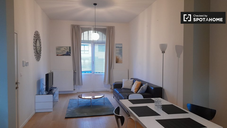 Modern 1bedroom apartment for rent in Ixelles, Brussels (ref 349087
