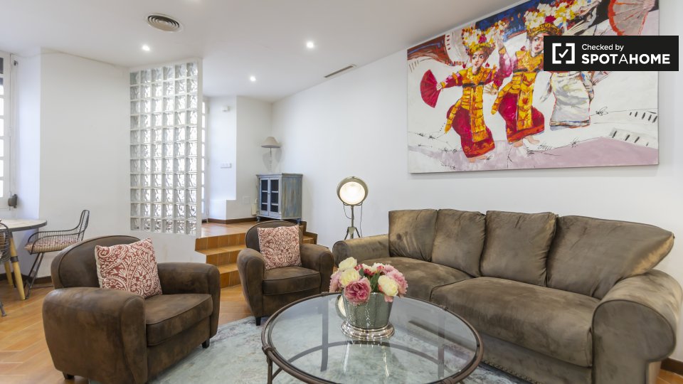 Elegante apartamento de 1 dormitorio en alquiler en Príncipe Pío