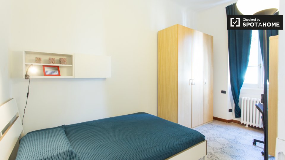 Modern room for rent in apartment in Navigli, Milan (ref 103386