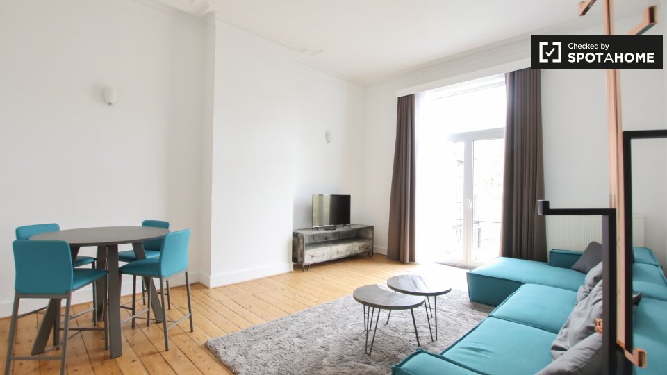 Modern 1bedroom apartment for rent in Ixelles, Brussels (ref 340114