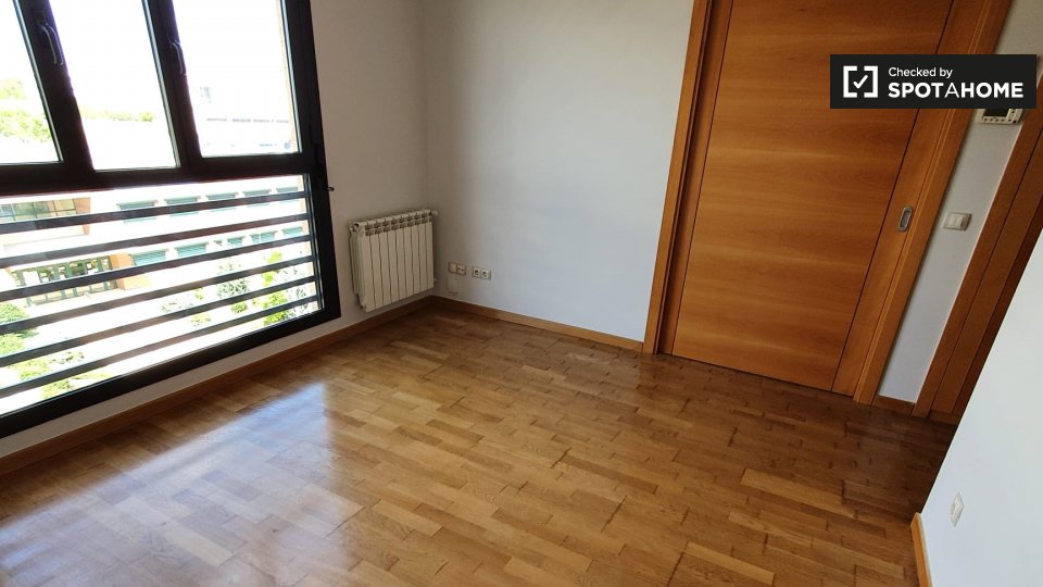 Apartamento de 1 dormitorio en alquiler en Villa de Vallecas, Madrid