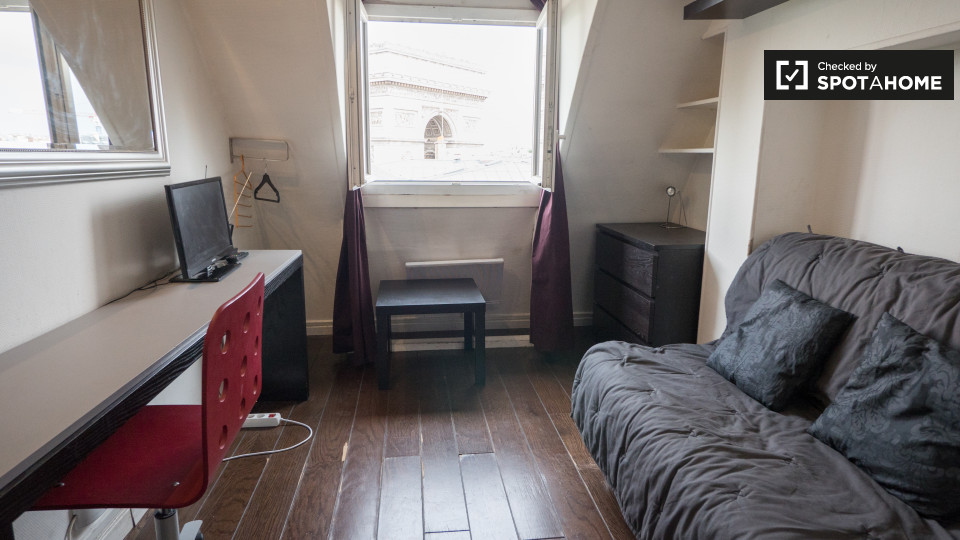 Cosy studio apartment for rent in 17th arrondissement, Paris (ref