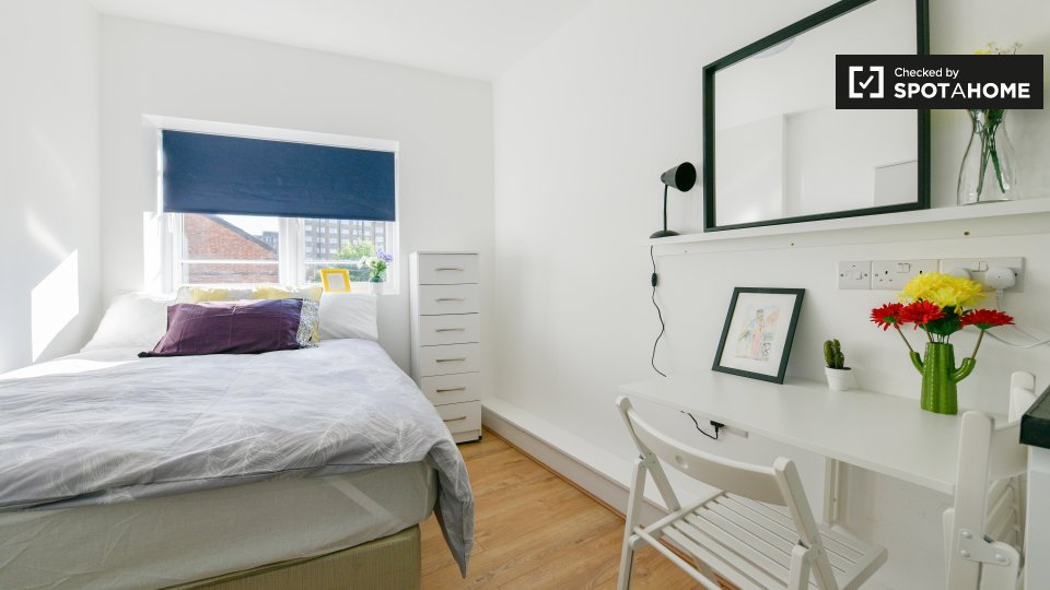 Cosy studio flat to rent in Cricklewood, London (ref 328133) Spotahome