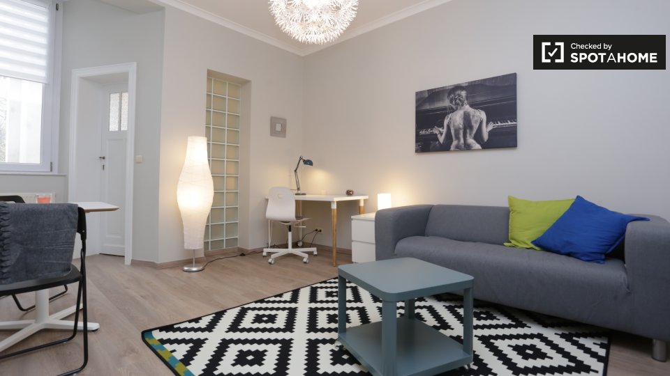 Modern 1bedroom apartment for rent in Ixelles, Brussels (ref 152008