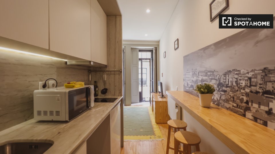 1-bedroom apartment for rent in Clérigos, Porto (ref: 677121) | Spotahome
