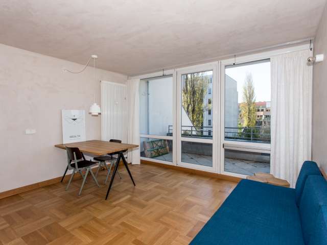 Studio-Wohnung zur Miete in Neukölln, Berlin