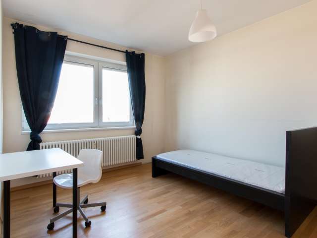 Zimmer zu vermieten in 2-Zimmer-Wohnung, zentral Charlottenburg