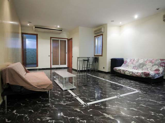 Cool studio apartment for rent in Sants, Barcelona