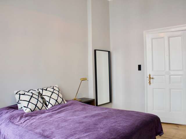 Stilvolles Zimmer zur Miete in 5-Bett-Wohnung in Mitte, Berlin