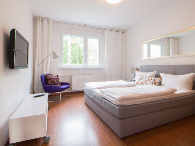 Gutes Zimmer in 2-Zimmer-Wohnung in Mitte, Berlin