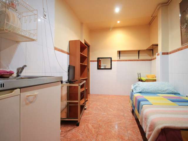 Studio for rent in L'Hospitalet de Llobregat, Barcelona