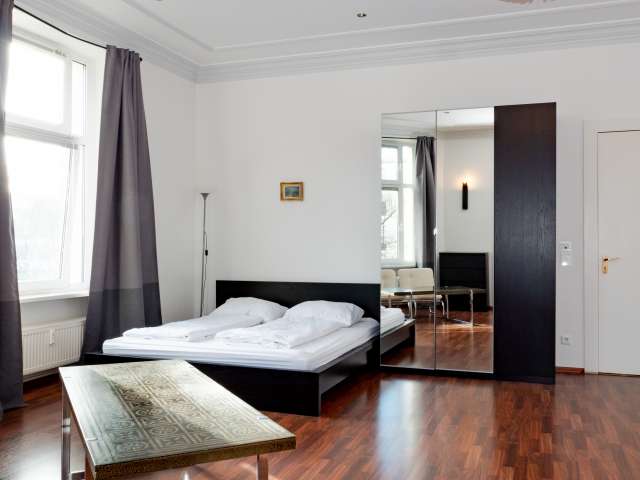 Coole Wohnung mit 1 Schlafzimmer zu vermieten in Moabit, Berlin