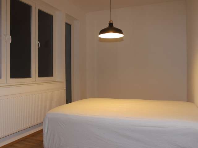 Helles WG-Zimmer in Wohnung in Friedrichshain-Kreuzberg, Berlin