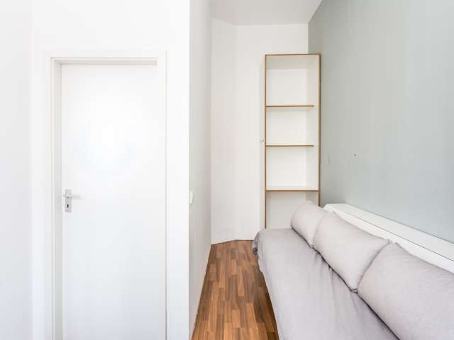 Zimmer in 5-Zimmer-Wohnung in Schöneberg, Berlin