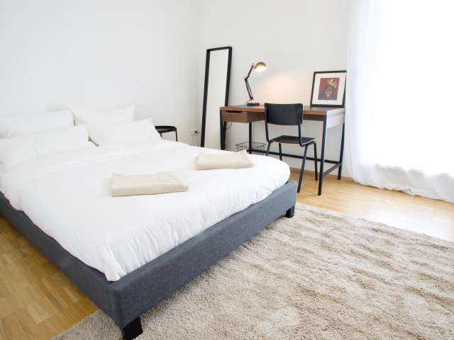 Zimmer zu vermieten in Wohnung mit 8 Schlafzimmern in Prenzlauer