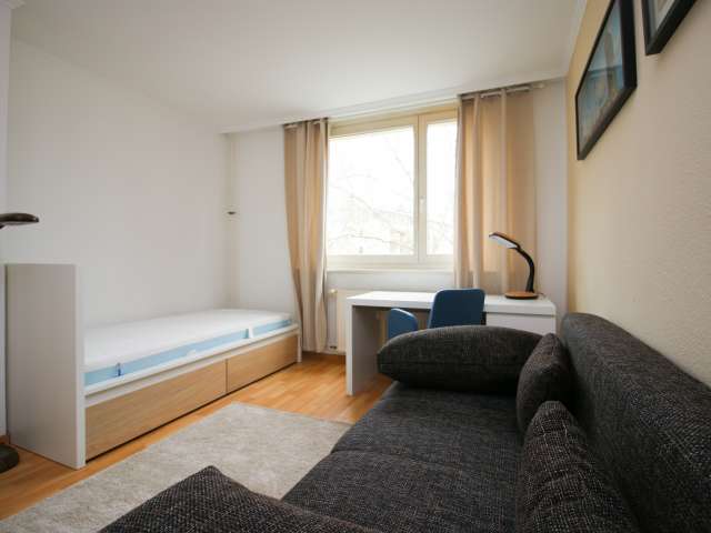 Ideales Zimmer in einer Wohnung in Steglitz-Zehlendorf, Berlin