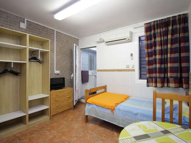Quaint studio apartment for rent in Hospitalet de Llobregat
