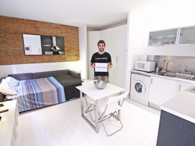 Modern studio apartment for rent in Barceloneta - Barcelona