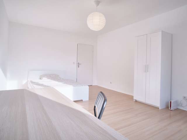 Zimmer zu vermieten in 3-Zimmer-Wohnung in Wedding, Berlin