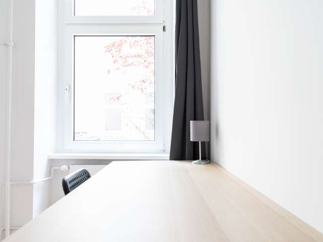 Zimmer zu vermieten in Wohnung mit 4 Schlafzimmern in Mitte, Berlin