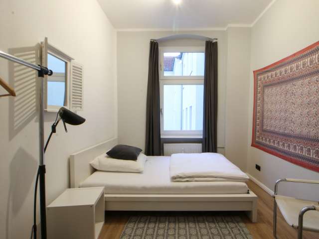 Geräumiges Zimmer in 3-Zimmer-Wohnung - Reinickendorf, Berlin