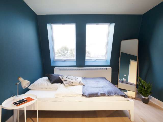 Zimmer, Wohnung mit 6 Schlafzimmern, Charlottenburg