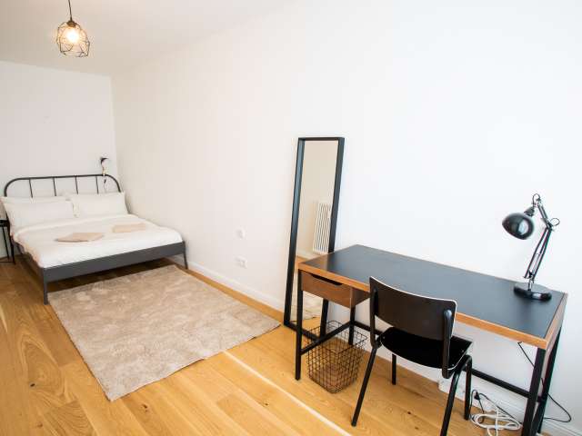 Geräumiges Zimmer zur Miete in Kreuzberg, Berlin