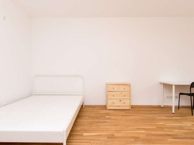 Zimmer zu vermieten in 2-Zimmer-Wohnung in Treptow-Köpenick