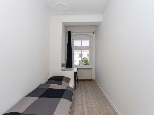 Zimmer zu vermieten in 4-Zimmer-Wohnung in Treptow-Köpenick