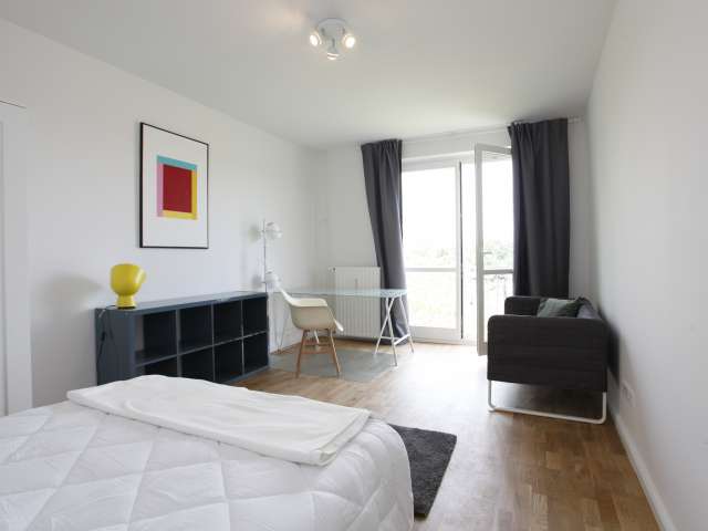 Einladendes WG-Zimmer in Treptow-Köpenick, Berlin