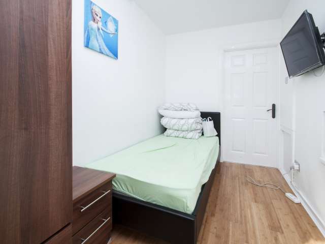 Interior room in shared flat in Putney, London