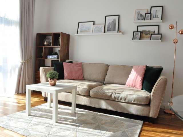 1-bedroom flat to rent in Tower Hamlets, London