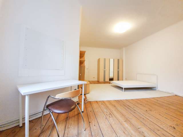 Student Apartments For Rent Near Berlin School Of Economics And