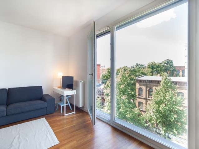 Geräumige Wohnung mit 1 Schlafzimmer zur Miete in Mitte, Berlin