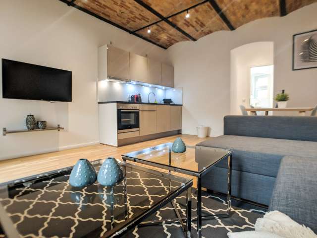 Schöne Wohnung mit 1 Schlafzimmer zur Miete in Mitte, Berlin